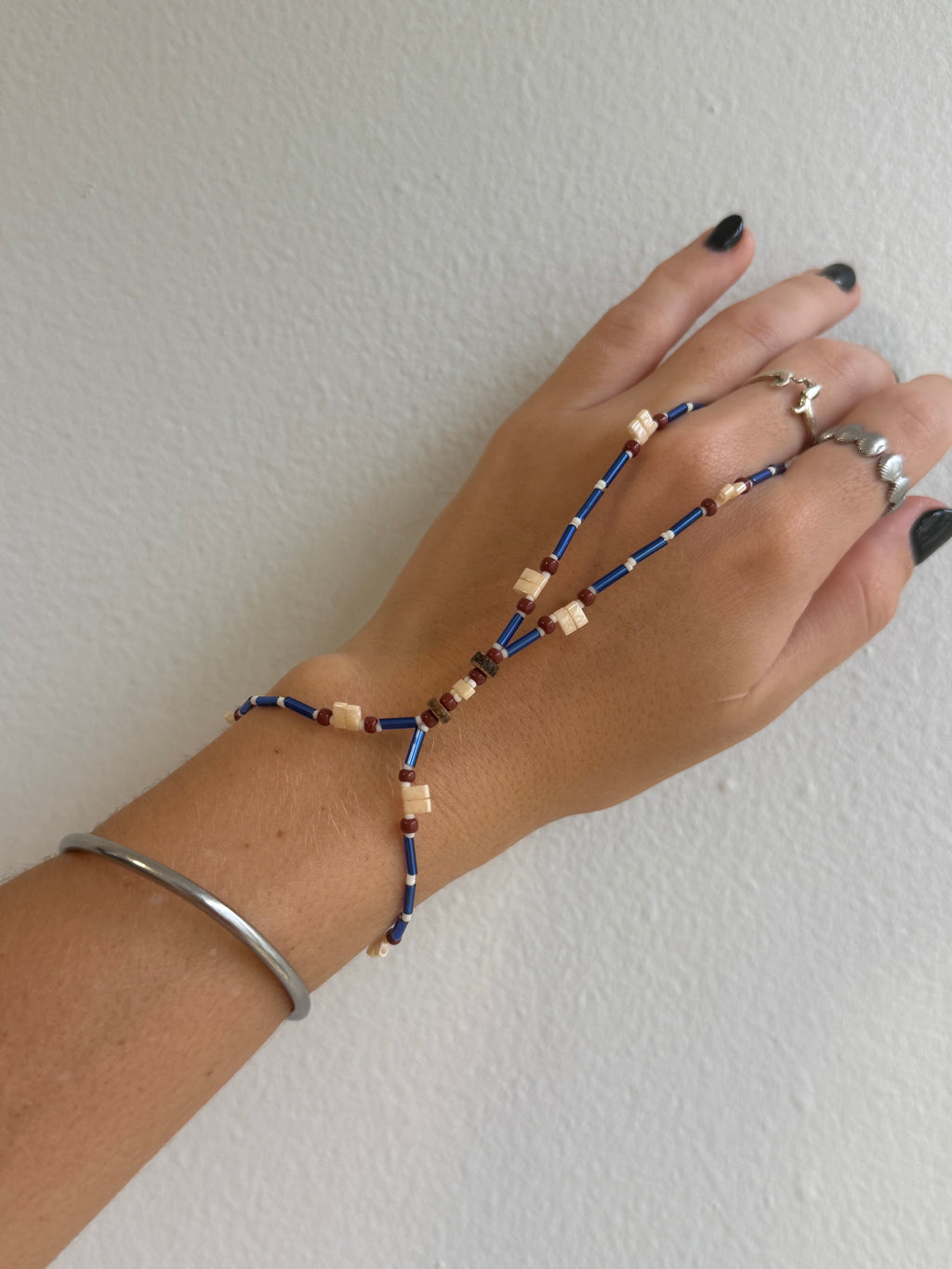 Odine Hand Adornment