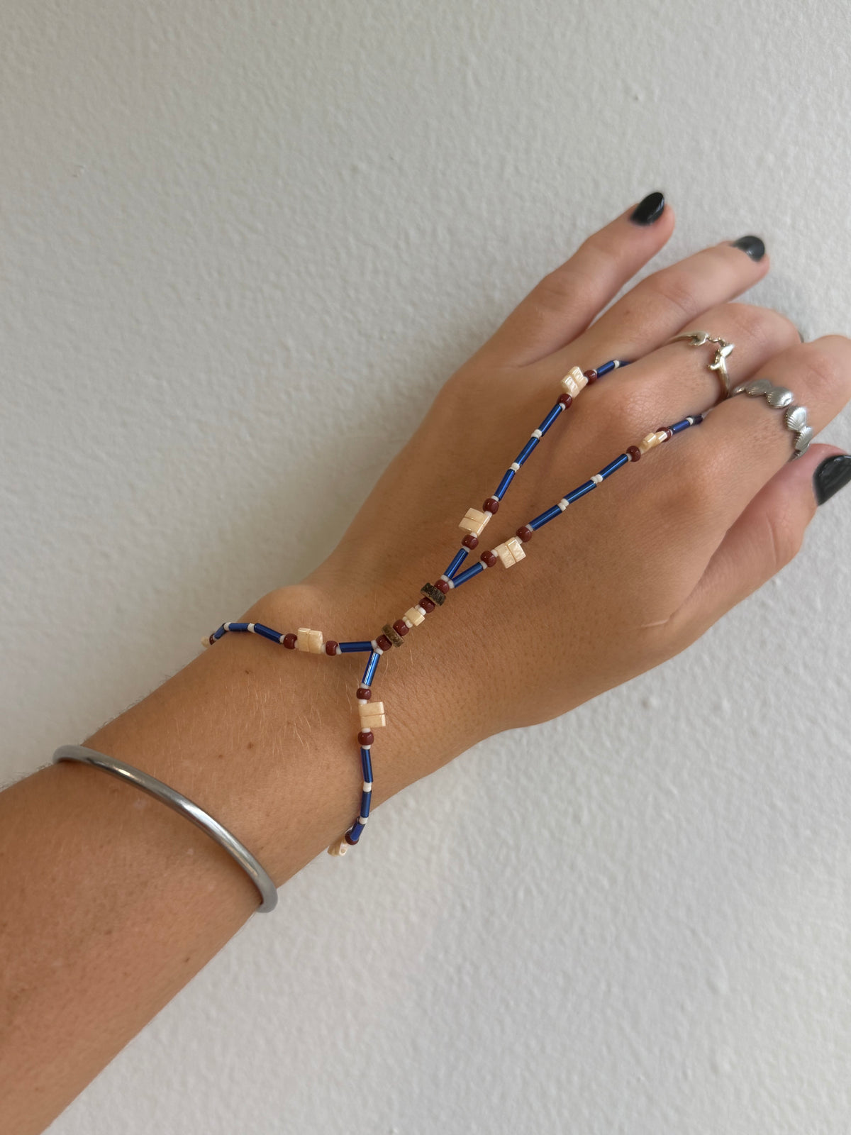 Odine Hand Adornment