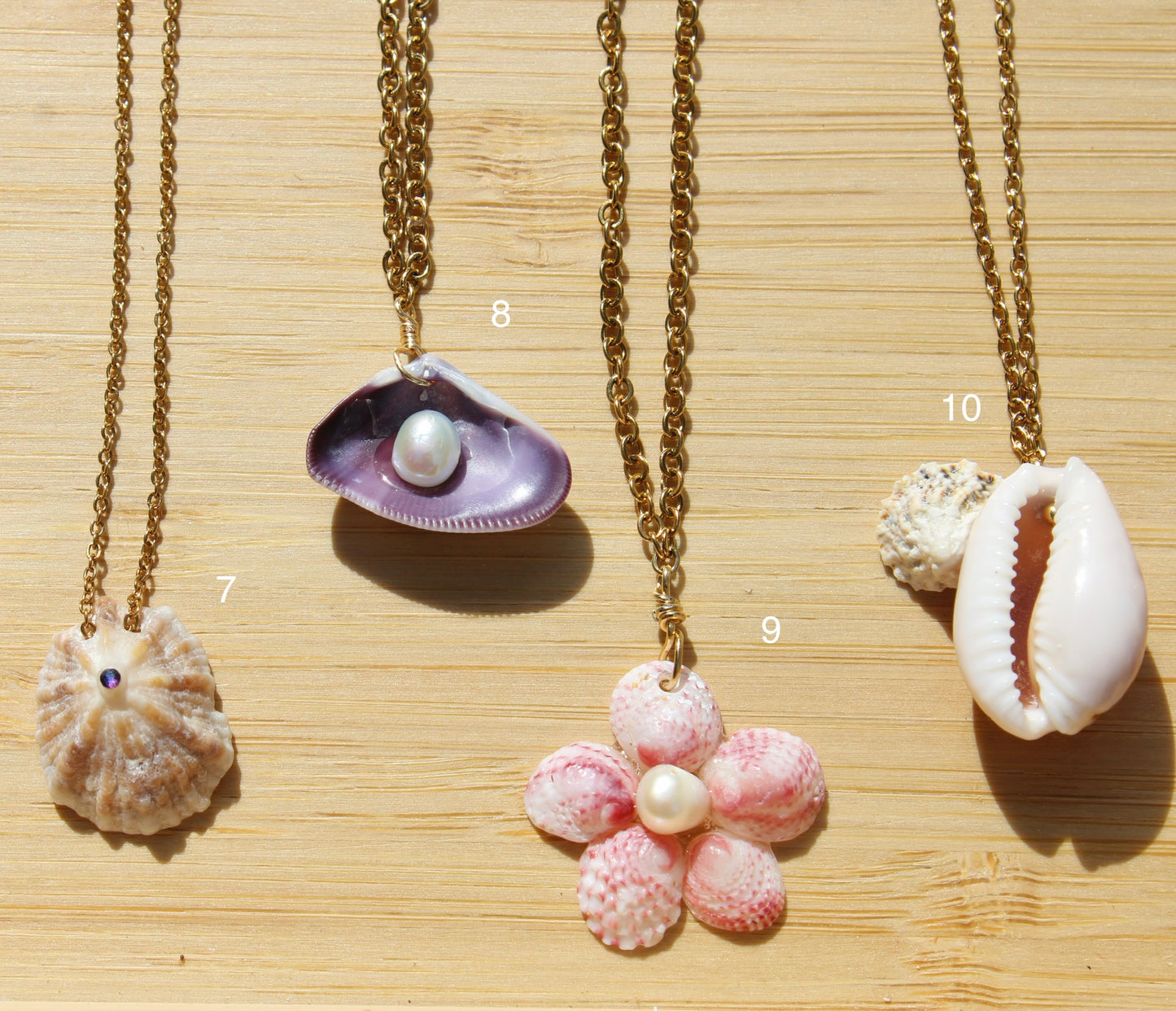 Sea shell necklace’s