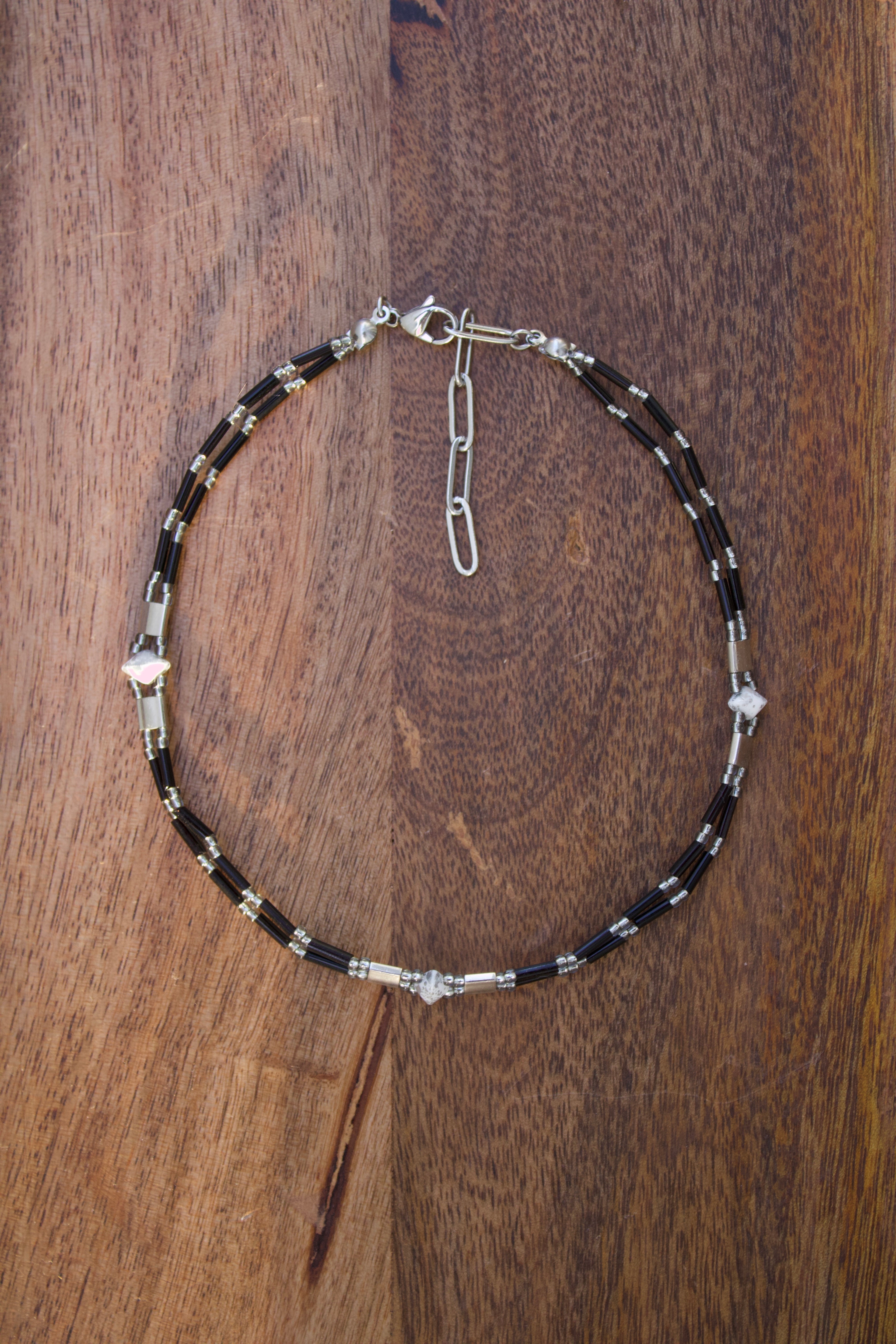 UCHŪ Chokers