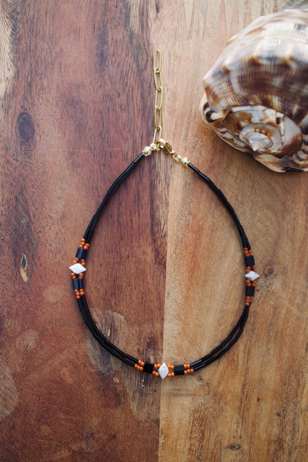 UCHŪ Chokers