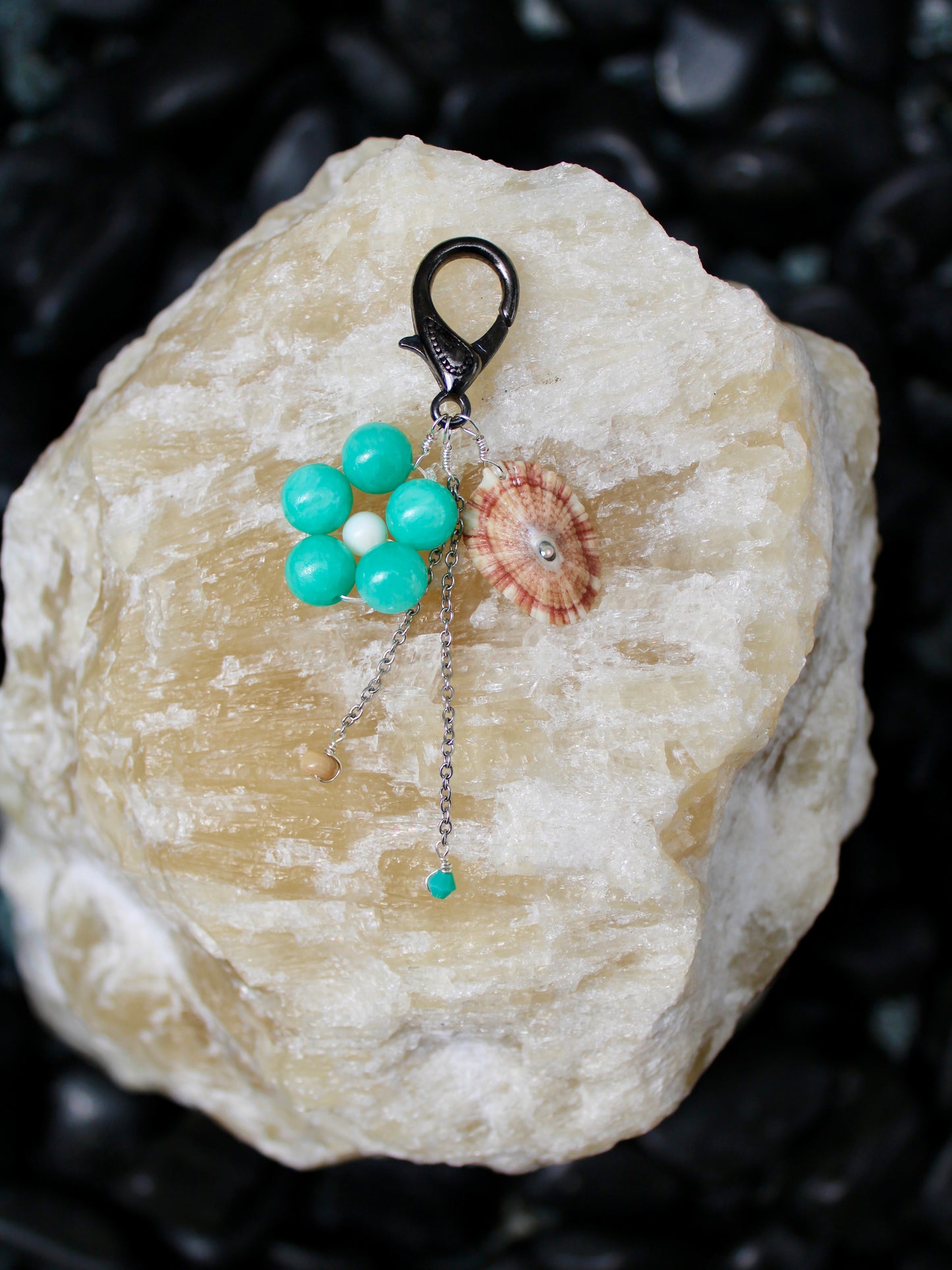 Sea beaded charm 00