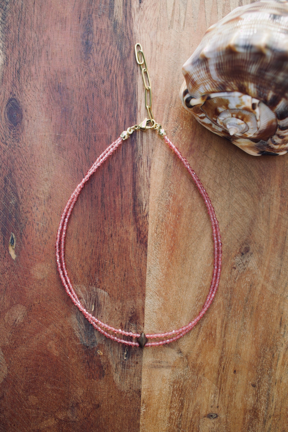 UCHŪ Chokers