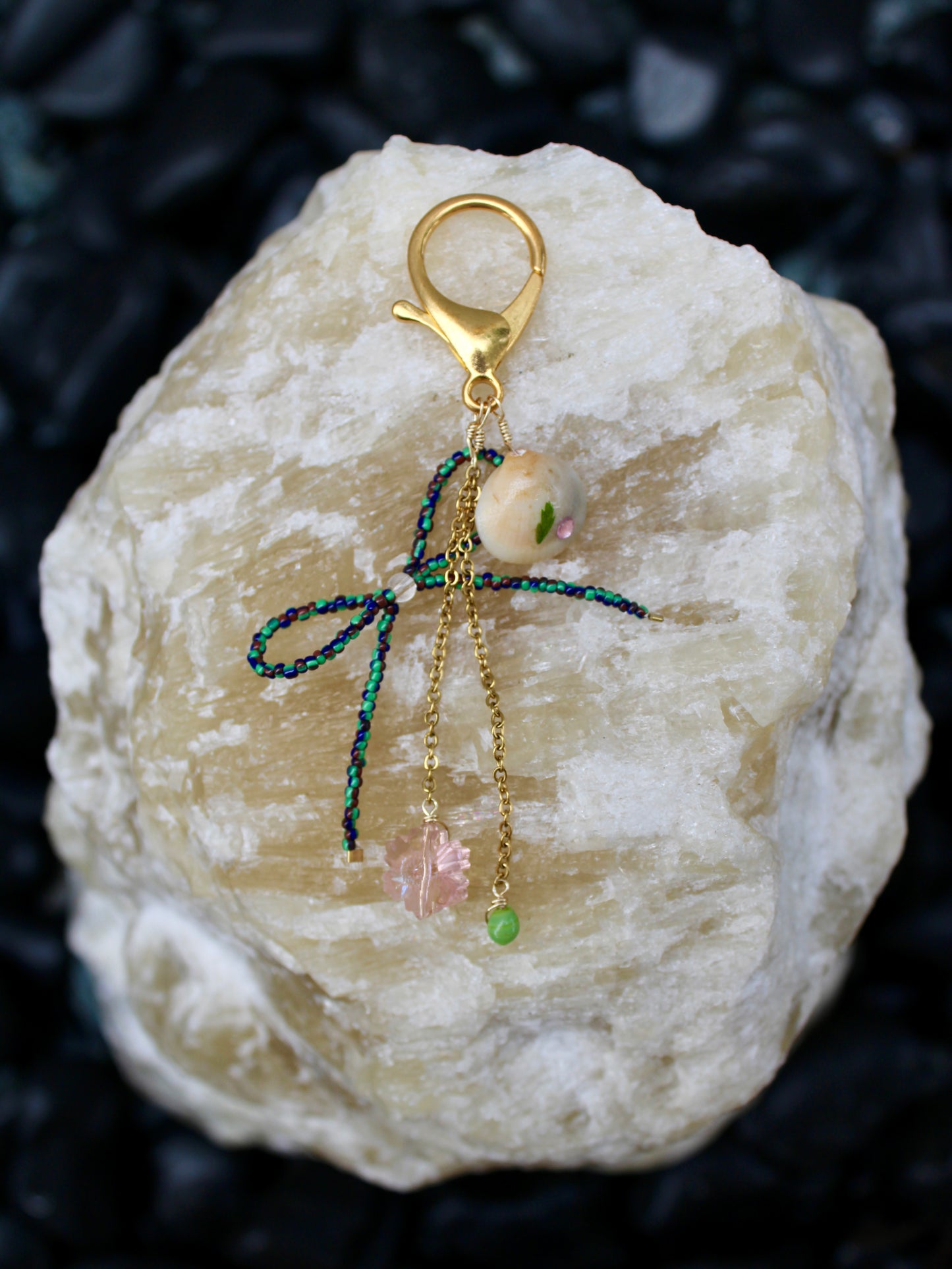 Sea beaded charm 010